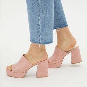 Urban Outfitters Gigi Croc Platform Mule